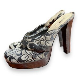 Guess Logo Black/Brown Y2K stacked Platform Heel Slip On Mules w/ buckle accents